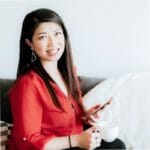 Theresa Baretta, CEO of Loop Link, is an operations coach-sultant who specializes in client experience optimization. She’s helped more than 100 creative CEOs take advantage of the power of systems, strategies, and structures, giving them the opportunity to refocus on their original vision and set a customer success journey.